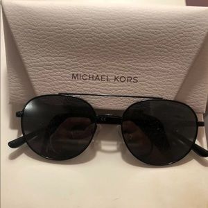 Michael kors black aviator sunglasses